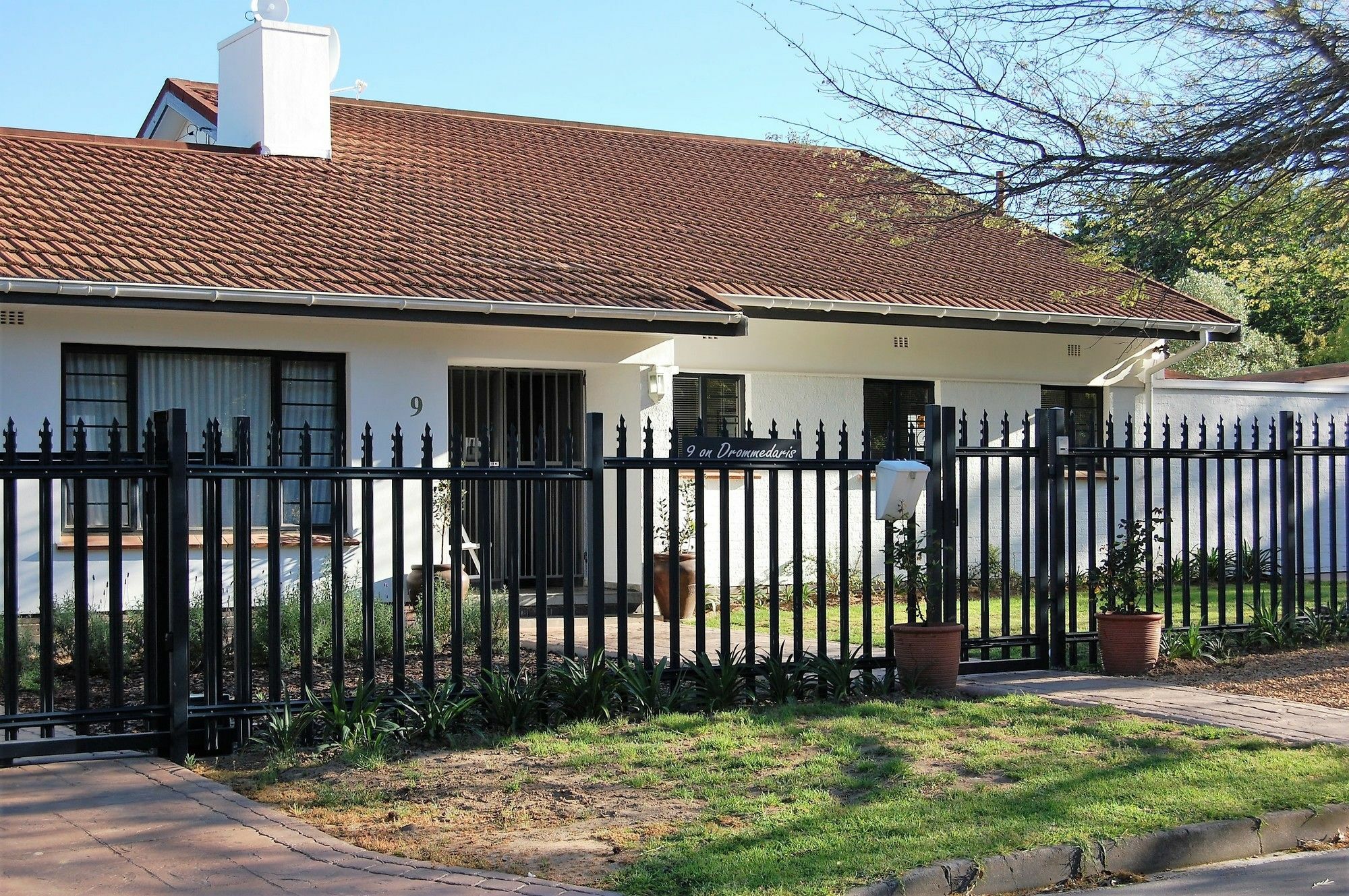 Hotel 9 On Drommedaris Stellenbosch Exterior foto